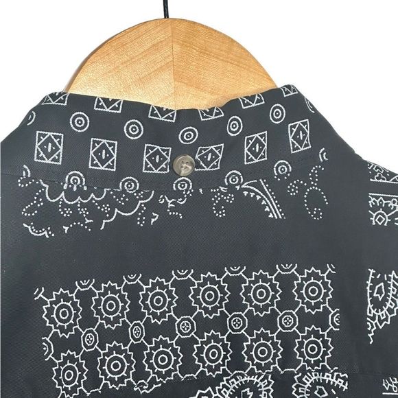 Supreme Paisley Print Long Sleeve Button Up Shirt Size Medium - Picture 3 of 9